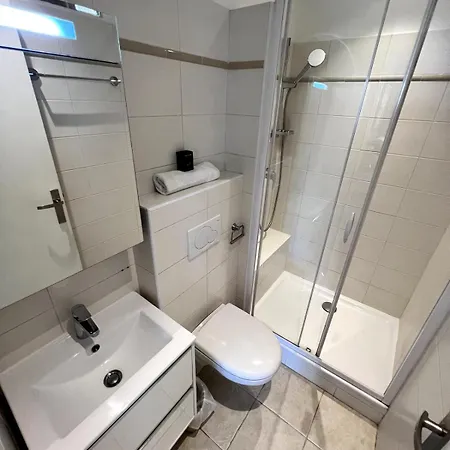 Apartment T2 Coeur De A 2 Pas De La Croisette *